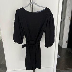 Black balloon sleeve romper